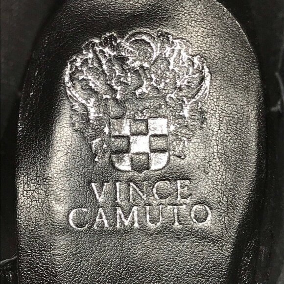 Vince Camuto Baileys Ankle Chelsea Boots 10 - Picture 7 of 9